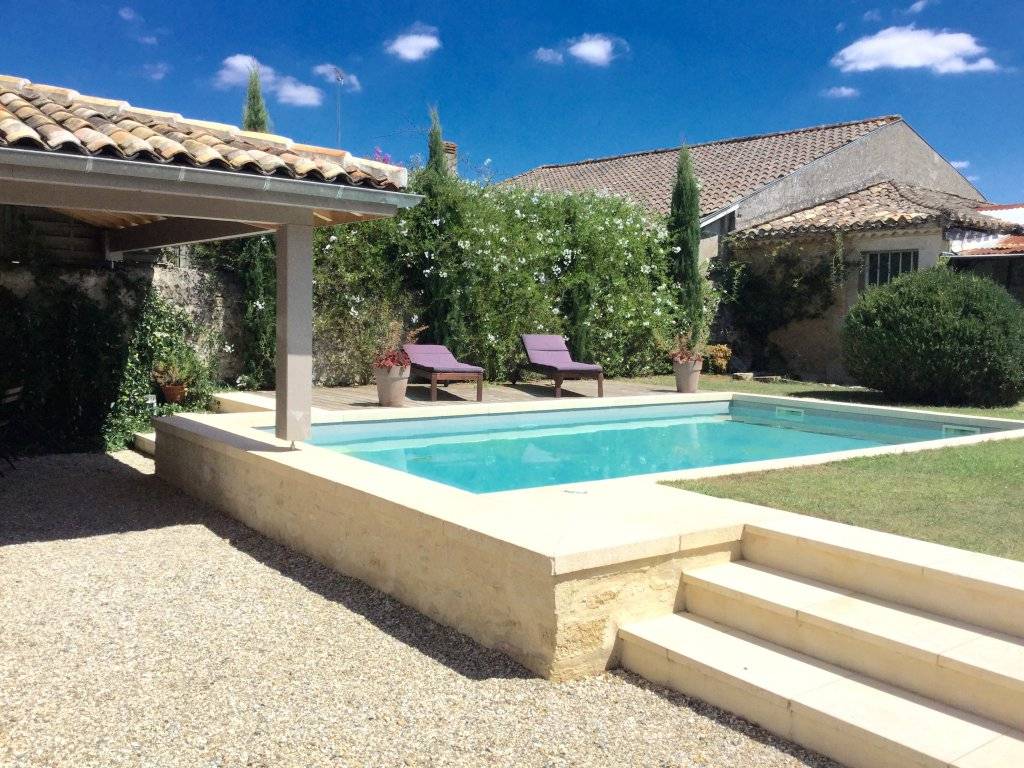 Maison avec piscine a vendre proche bordeaux