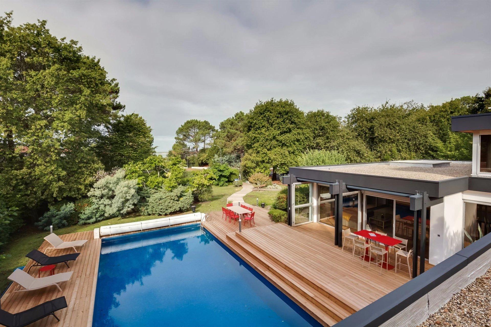 Villa d'architecte rénovée avec piscine chauffée Pyla-sur-Mer