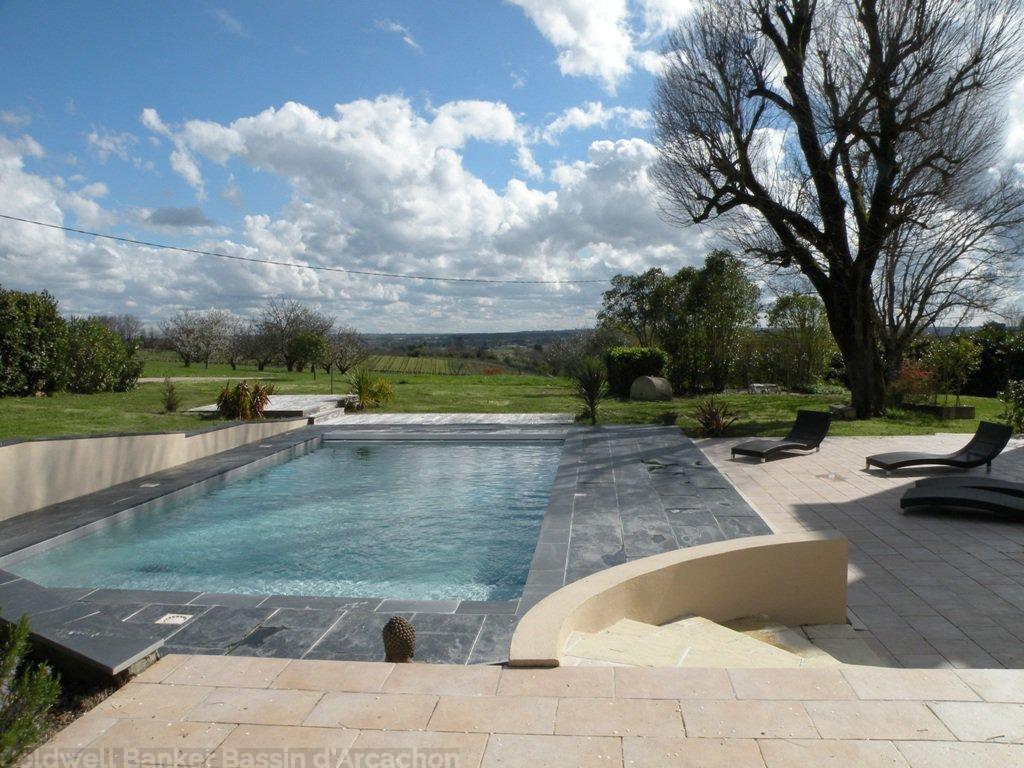 maison de maître girondine avec piscine à vendre à 45 minutes de bordeaux