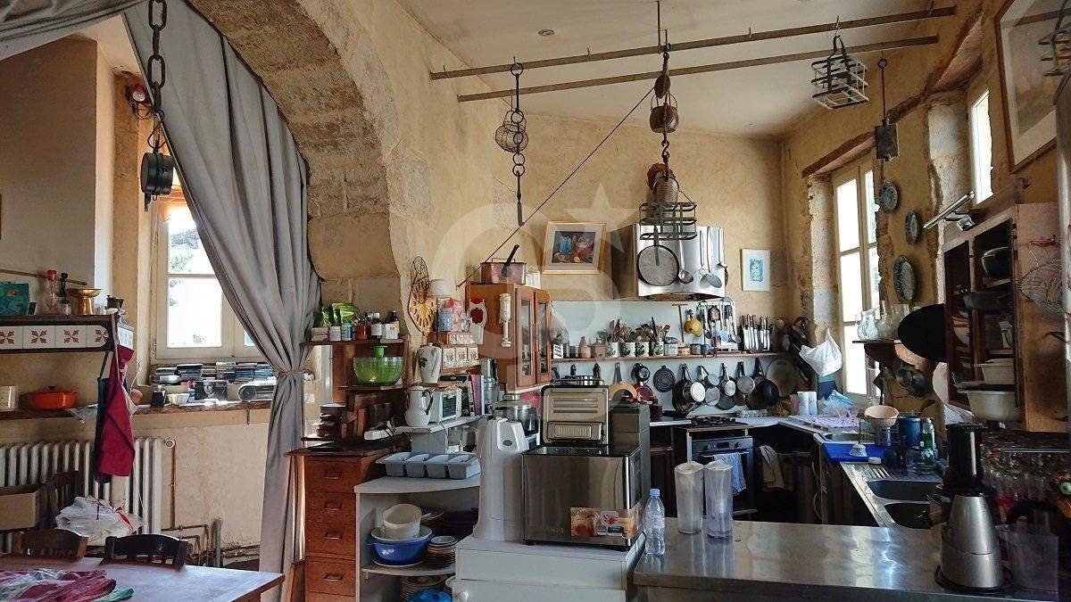 Acheter beau château XIXe siècle à 1 heure de BORDEAUX