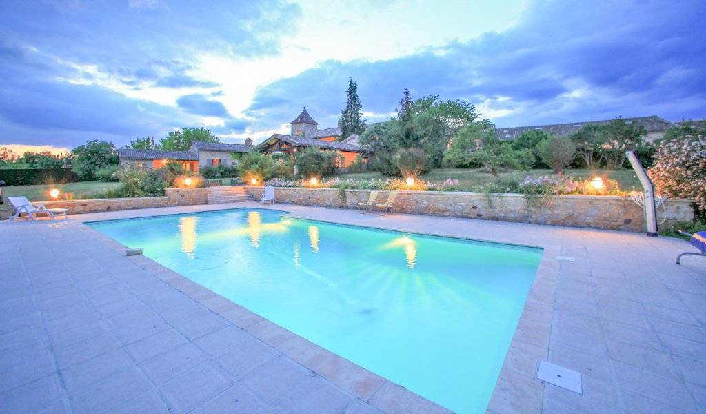 Propriété ancien monastère avec 2 maisons d'hôtes a vendre a paulhiac lot-et-garonne