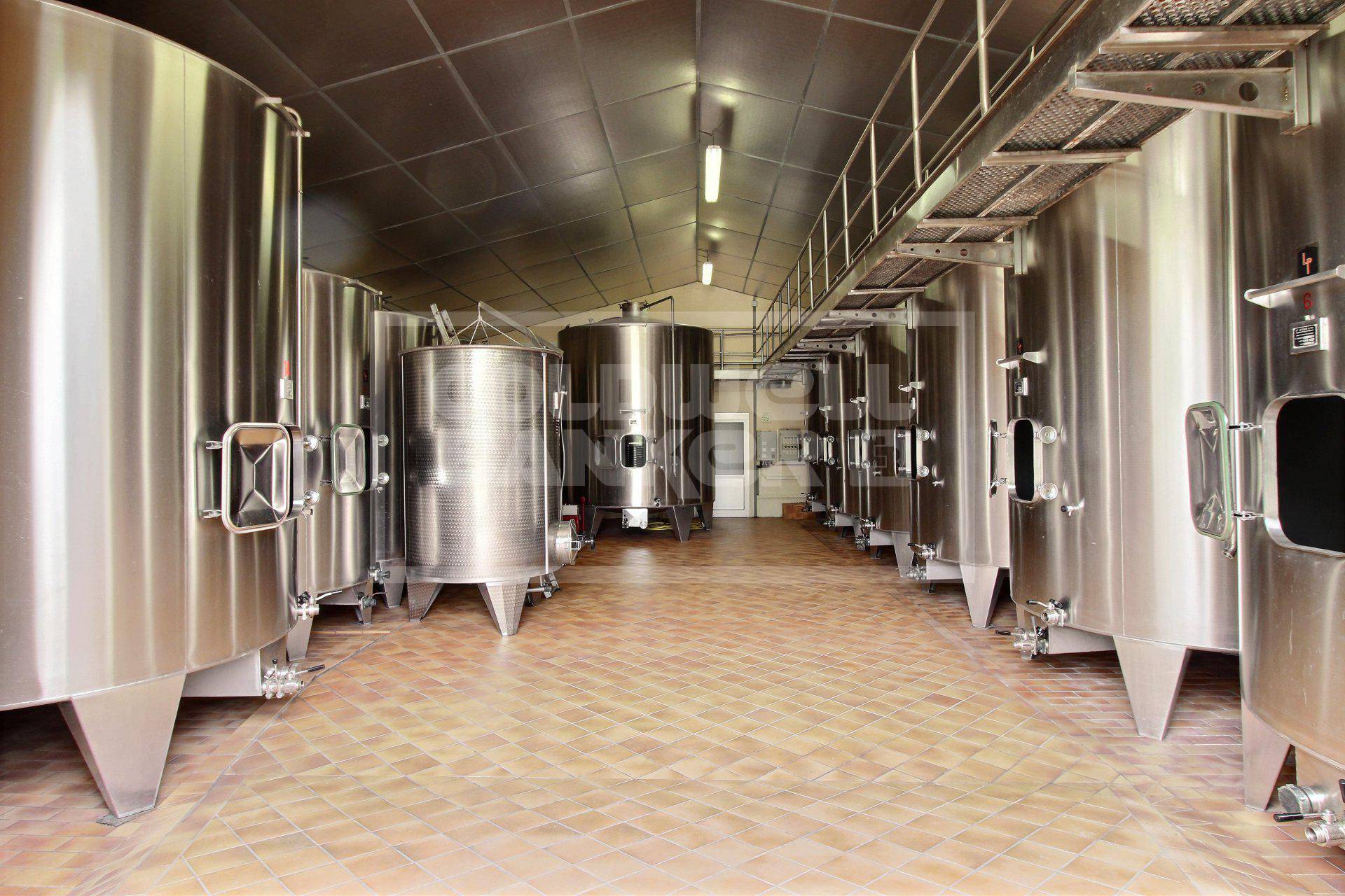 Propriété viticole de 13 hectares à vendre PROCHE LIBOURNE