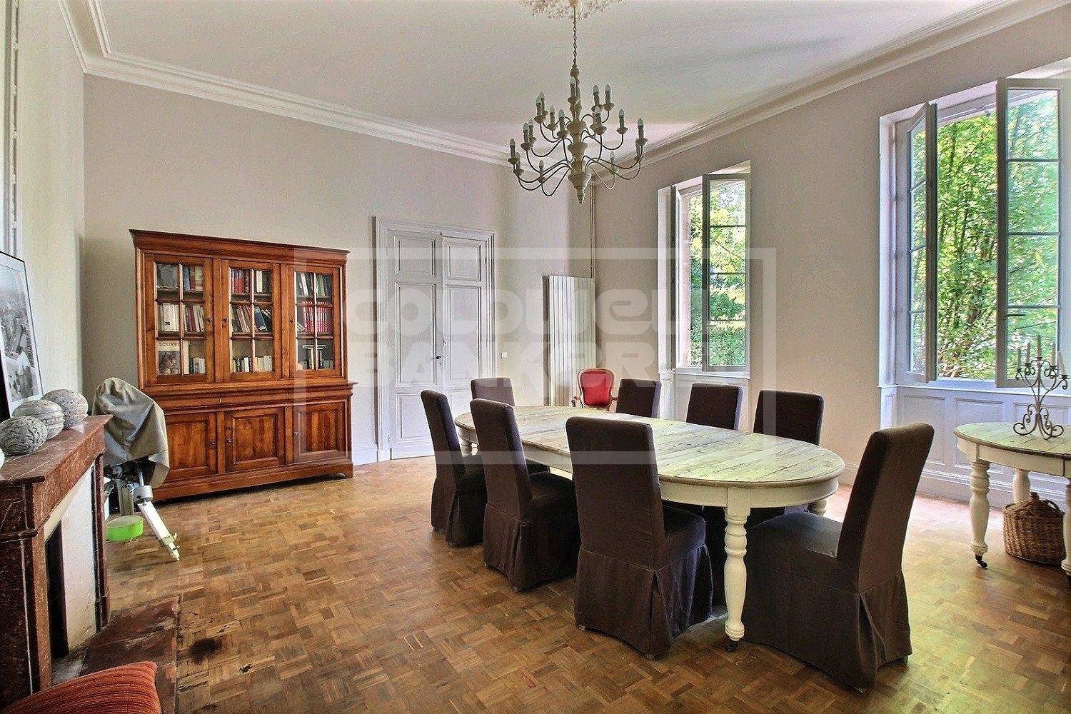 Belle demeure Napoléonienne rénovée à vendre proche CENTRE DE BAZAS 33