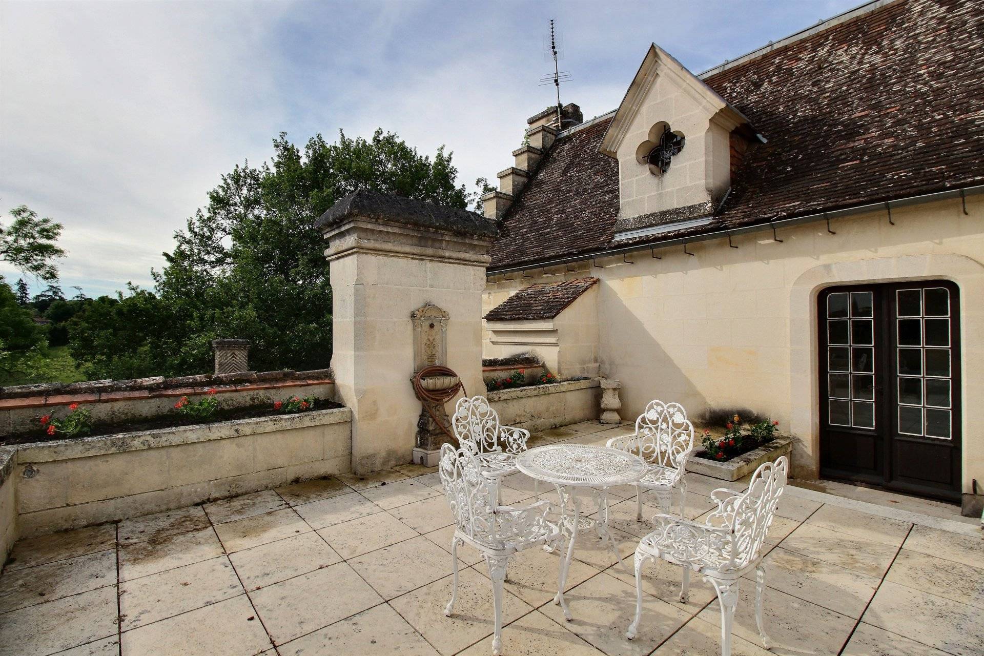 Superbe château du XIXe à vendre à 20 minutes de BORDEAUX
