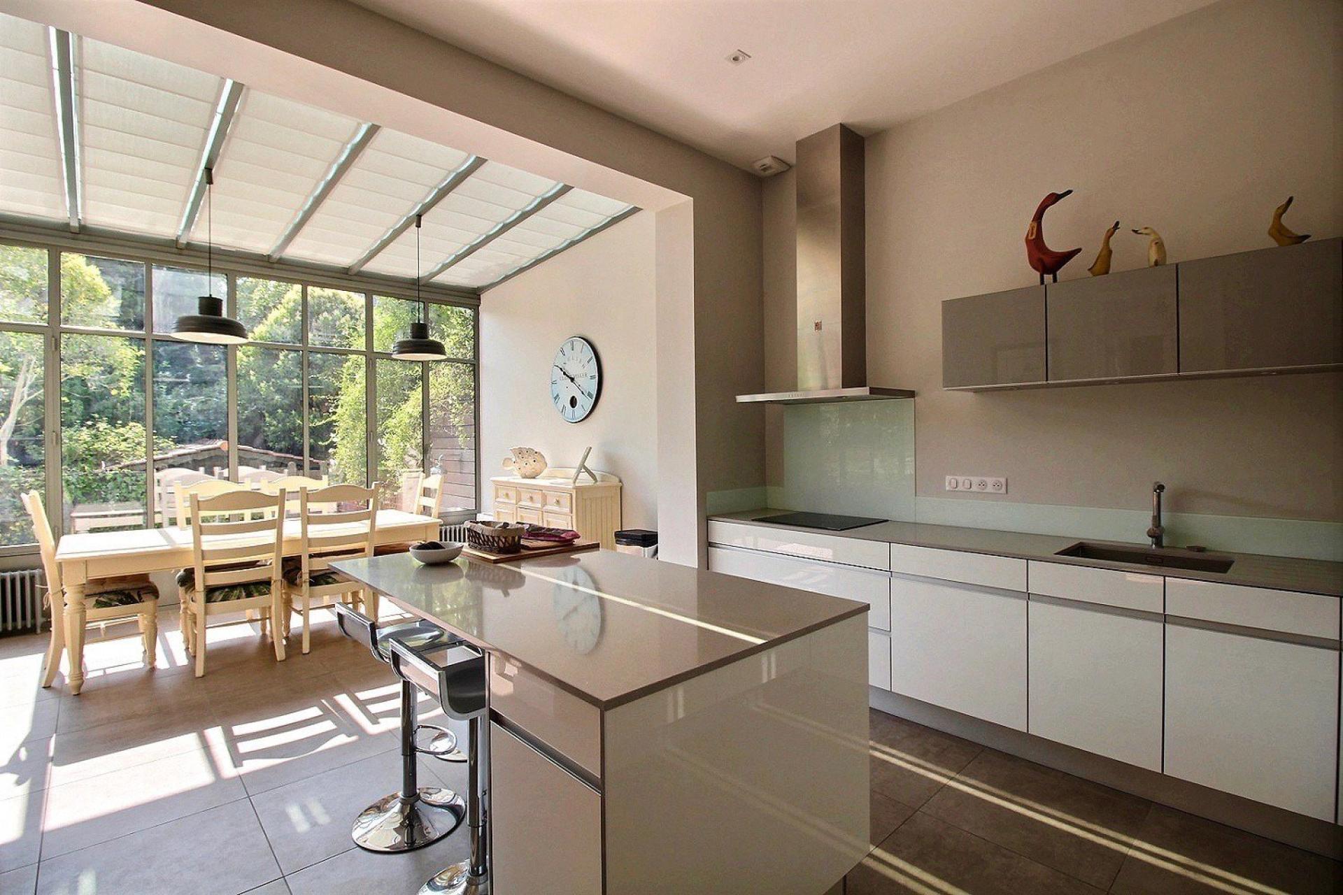 Maison de ville avec garage et piscine - Bordeaux Saint Seurin