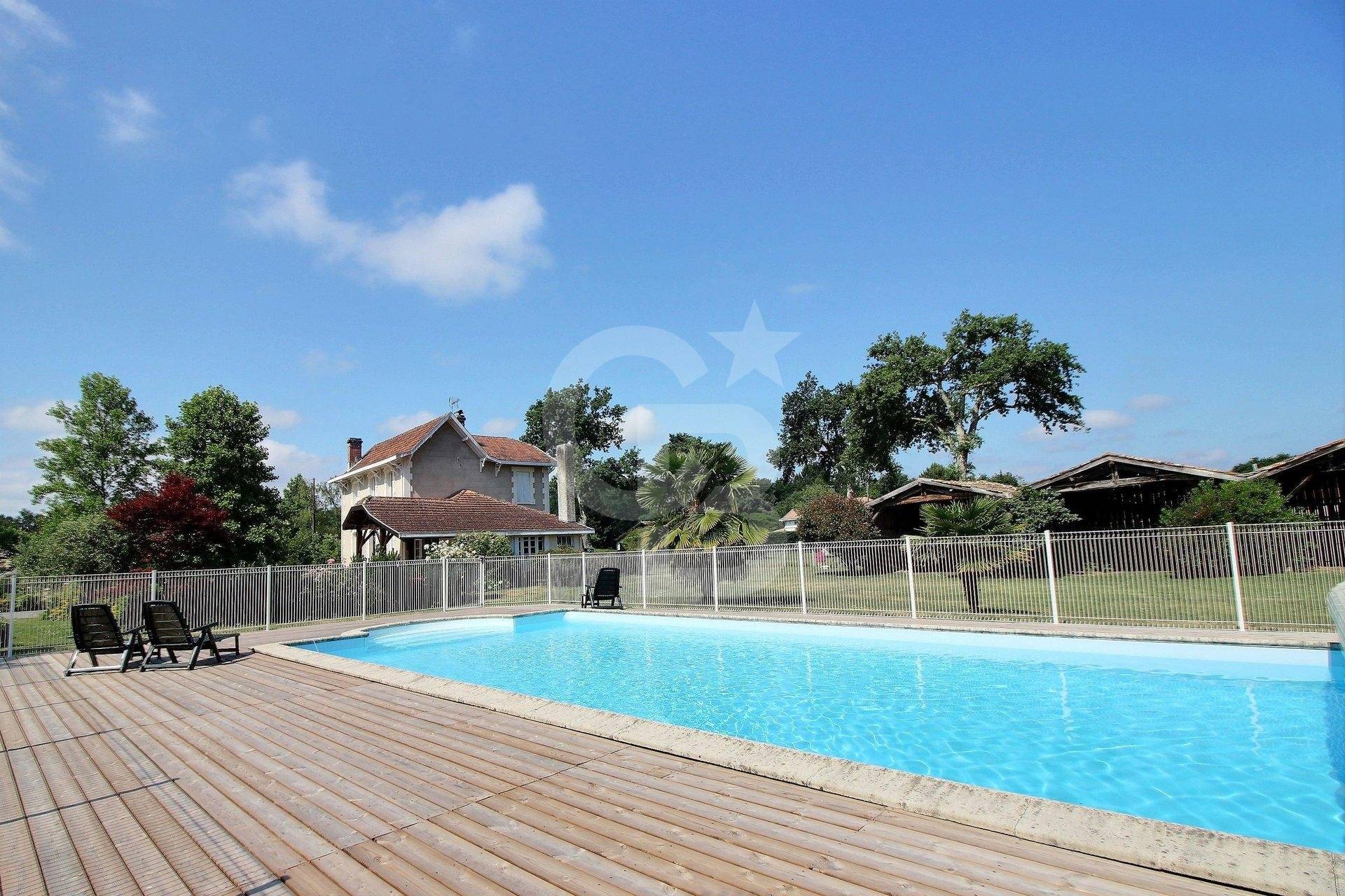 Acheter belle propriété arcachonnaise entre Bordeaux et Arcachon MIOS