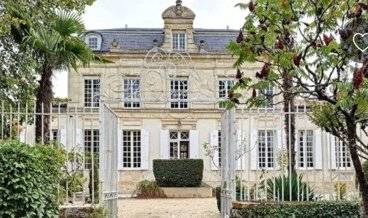 Splendide propriété en pierre du XVIIe siècle avec dépendances à vendre FLOIRAC