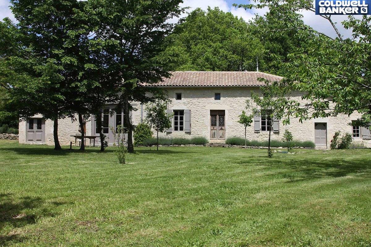 Ancienne ferme rénovée à vendre en gironde