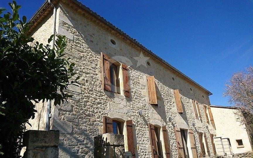 Belle maison girondine avec dépendance et grand terrain à vendre près d'Agen PUJOLS
