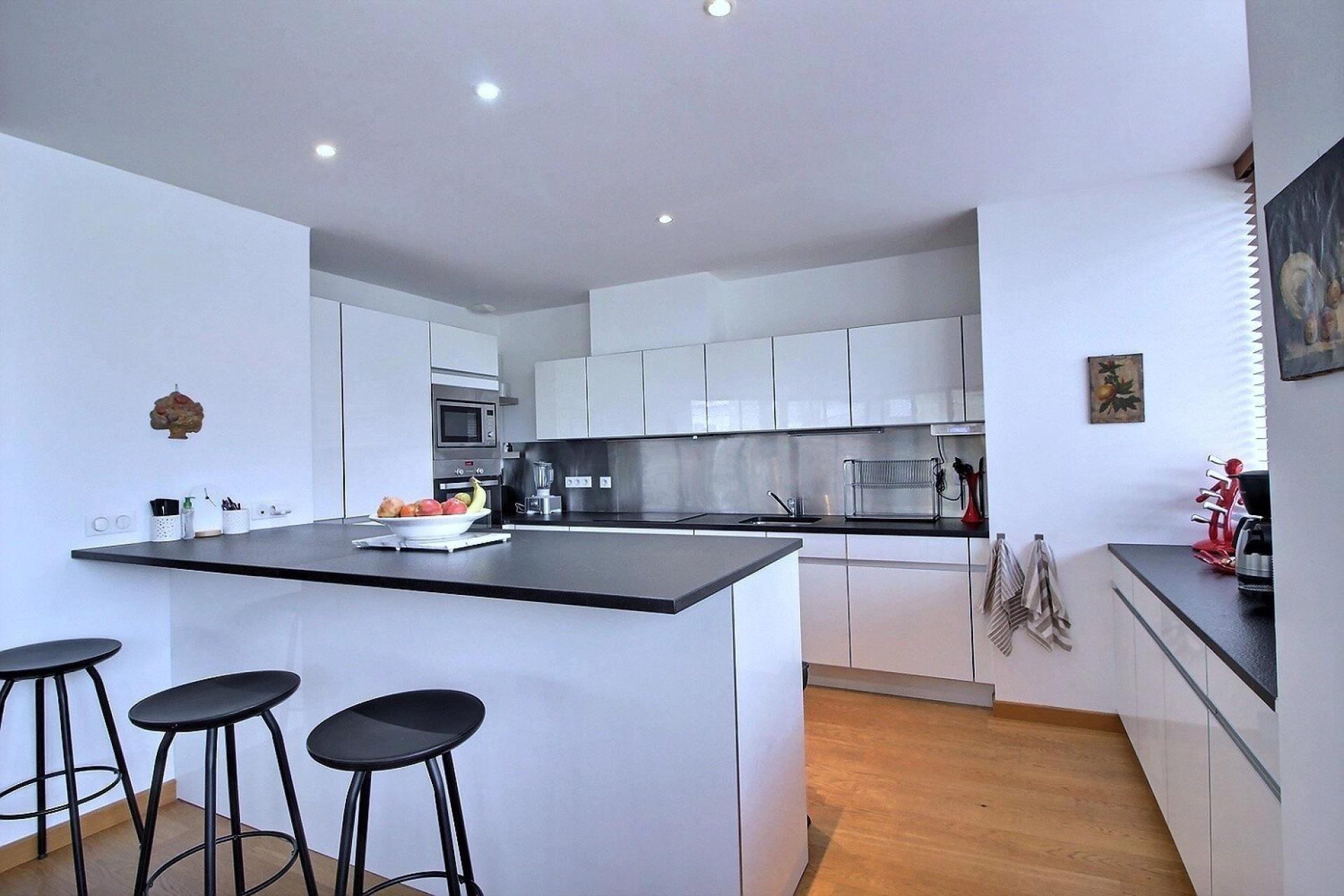 Appartement d'exception ascenseur parking terrasse - Bordeaux