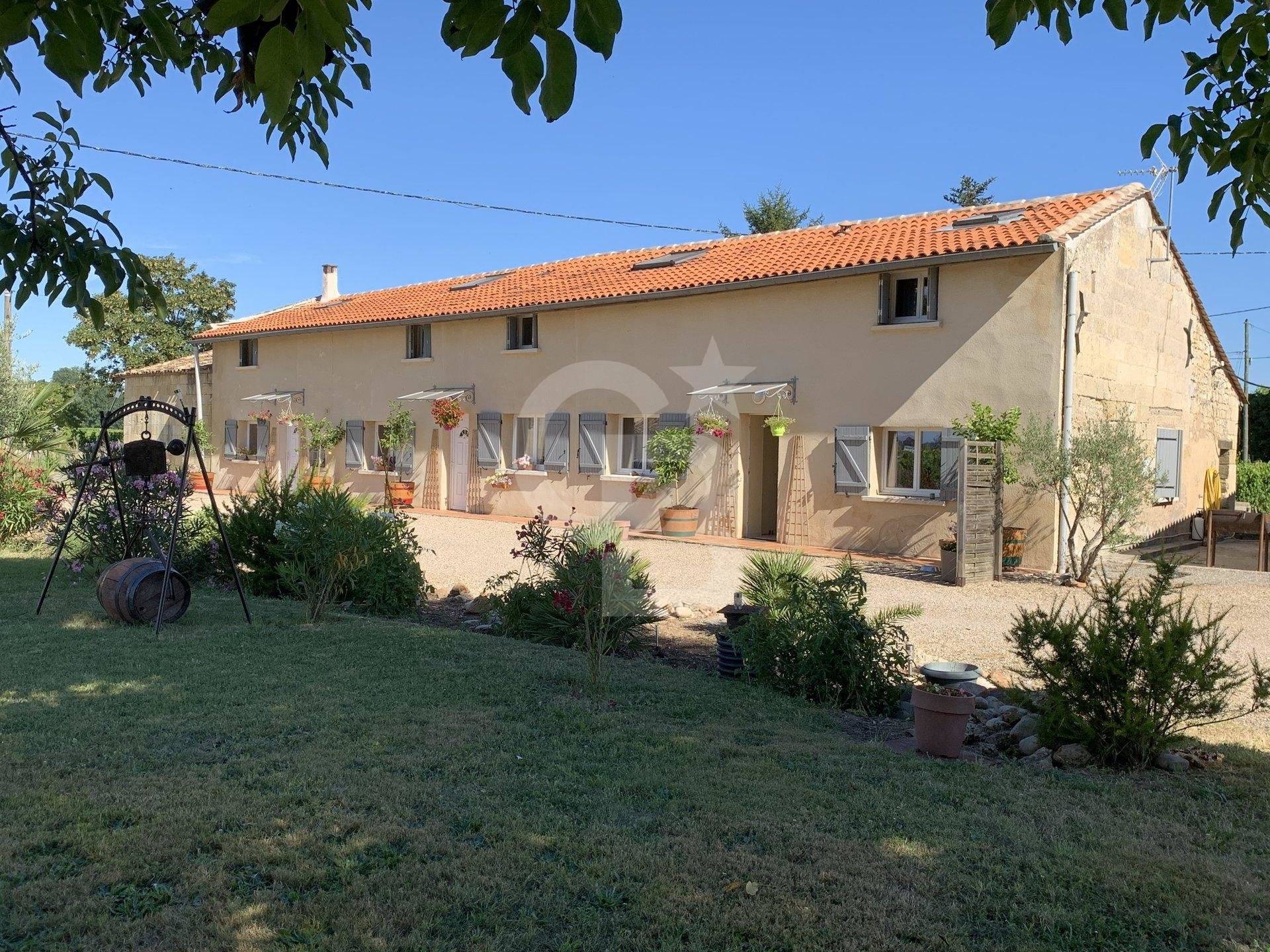 Propriété avec chai, vignes, et logements locatifs à vendre SAINT ÉMILION