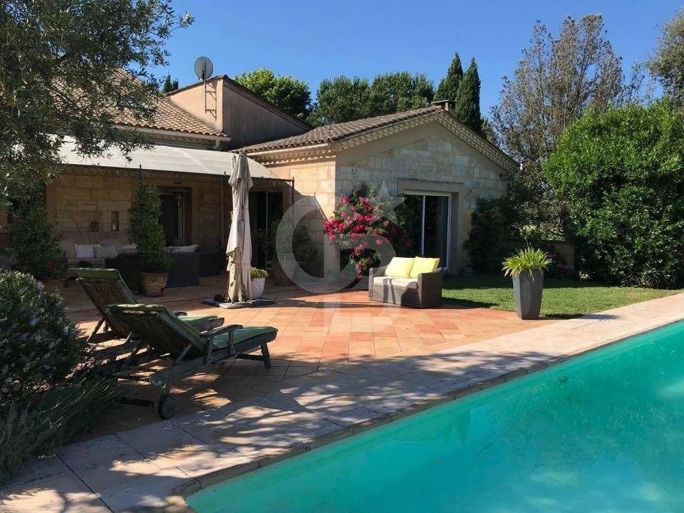 Propriété viticole avec belle girondine à vendre SAINT-ÉMILION