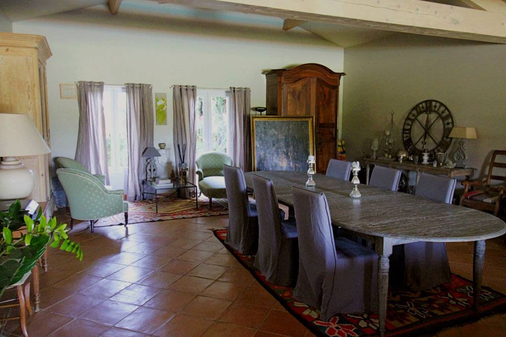 J'aimerai une Propriété viticole avec belle girondine à SAINT-ÉMILION