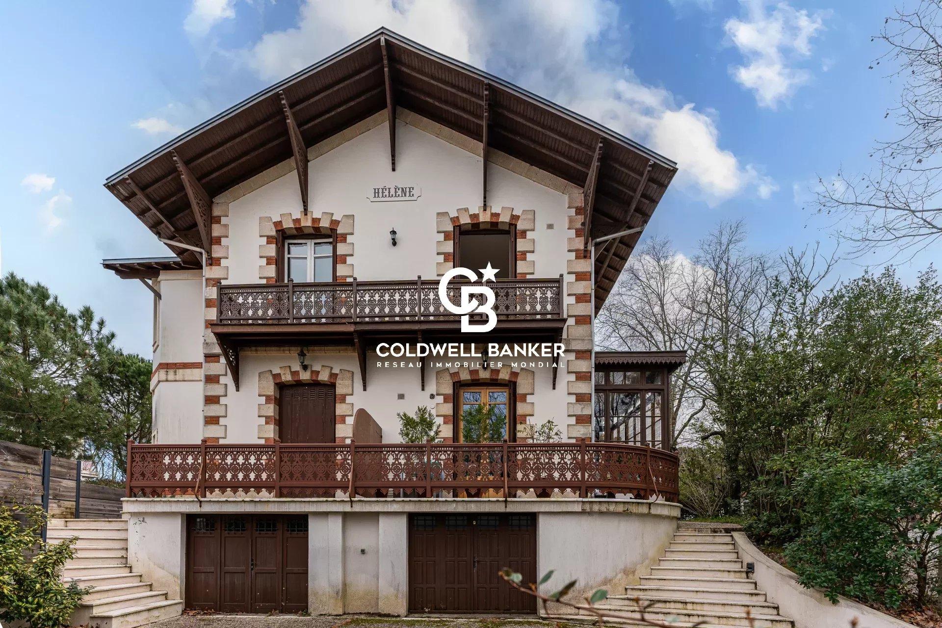 Villa Arcachonnaise 6 chambres avec piscine Arcachon - Ville d'Hiver