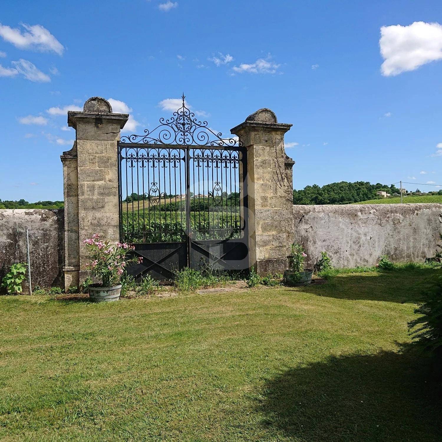 Sold Impressive 17C Chateau Entre Deux Mers