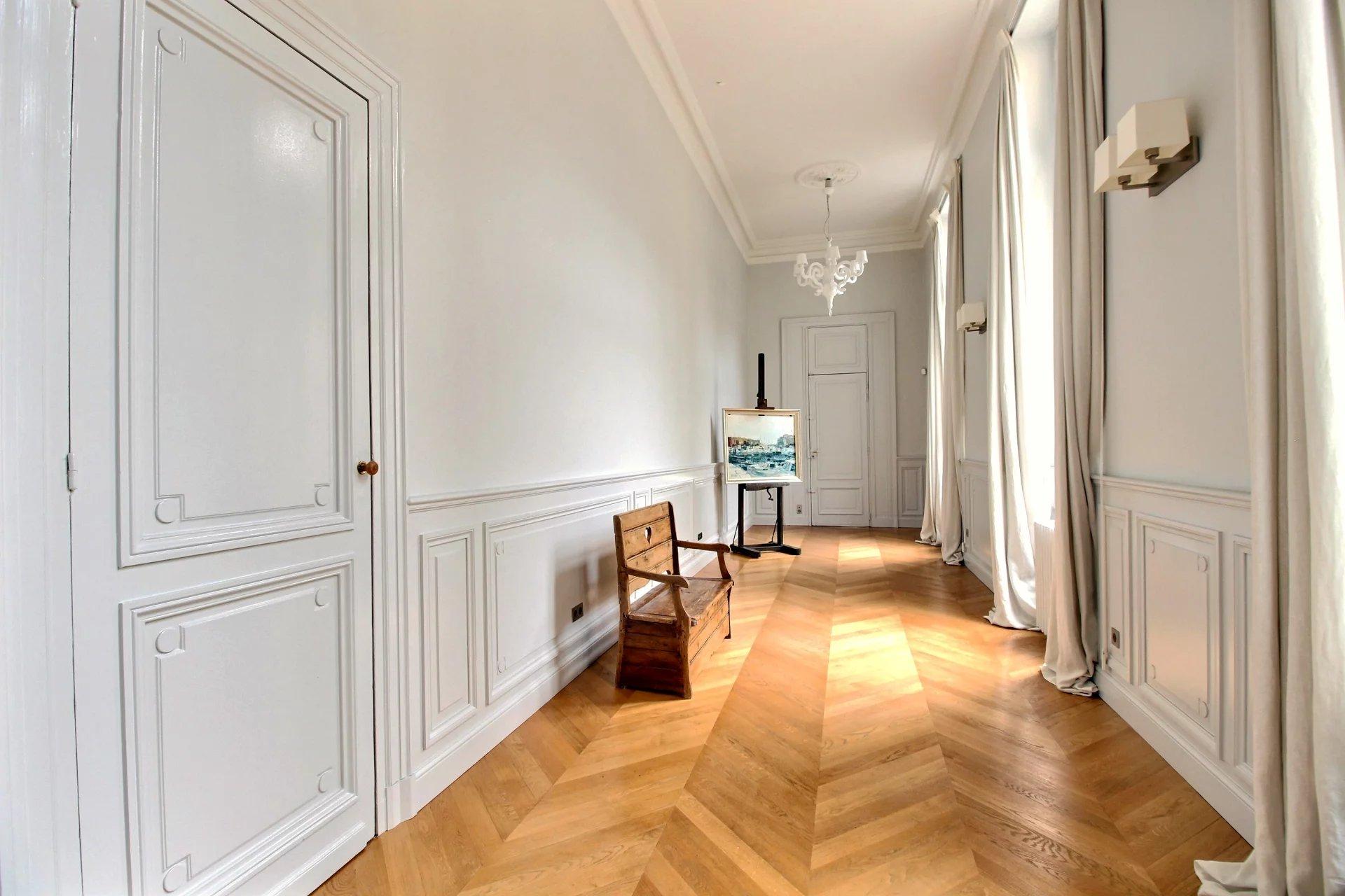 Appartement d'exception - Bordeaux Triangle d'or