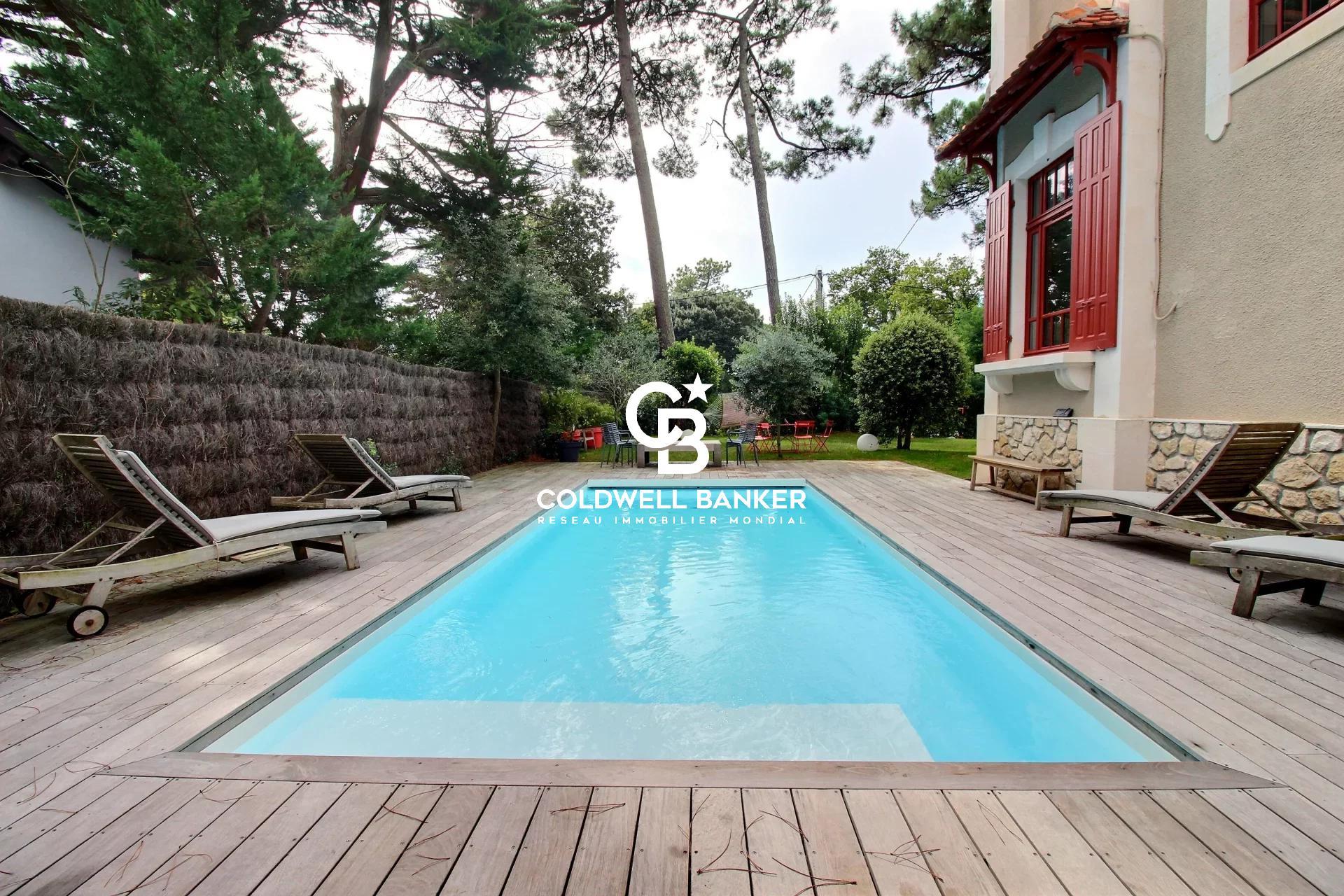 Arcachonnaise de charme – rénovation architecte, piscine et élégance au cœur du Moulleau