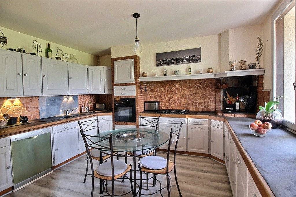 Vente ferme équestre proche Bordeaux GAJAC