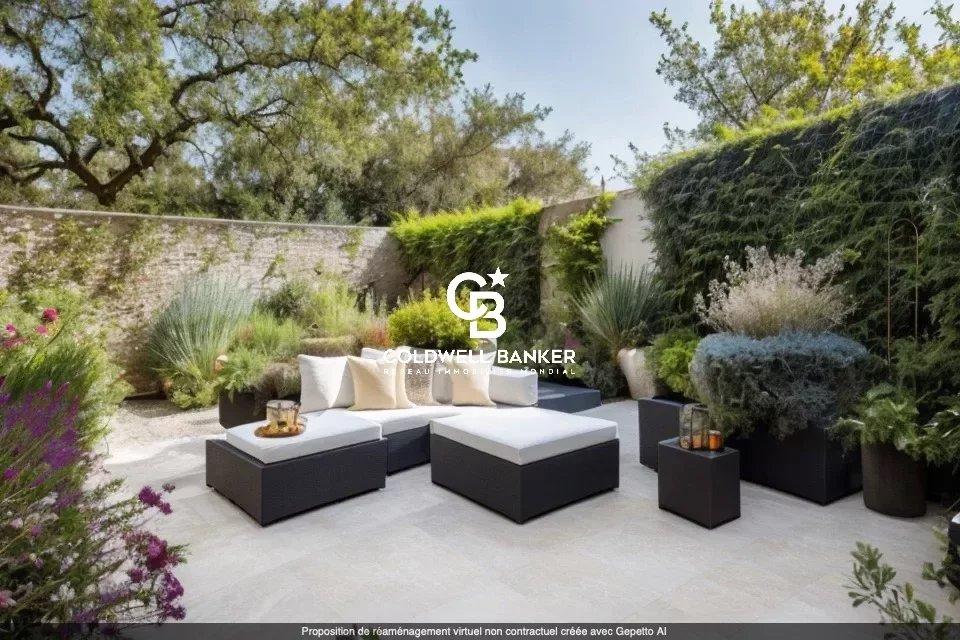 Somptueux hôtel particulier avec garage et jardin sur le Jardin Public Bordeaux