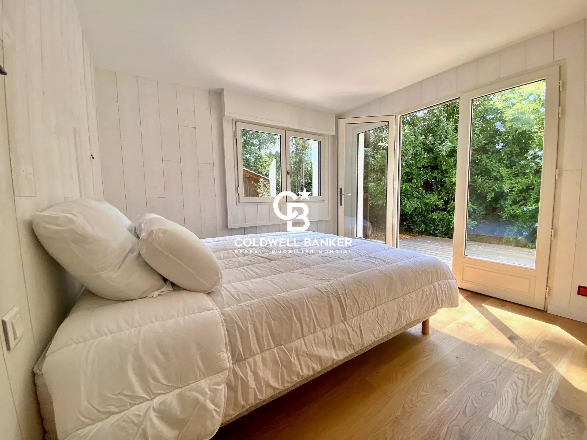 Spacieuse villa de prestige Cap Ferret - Piraillan