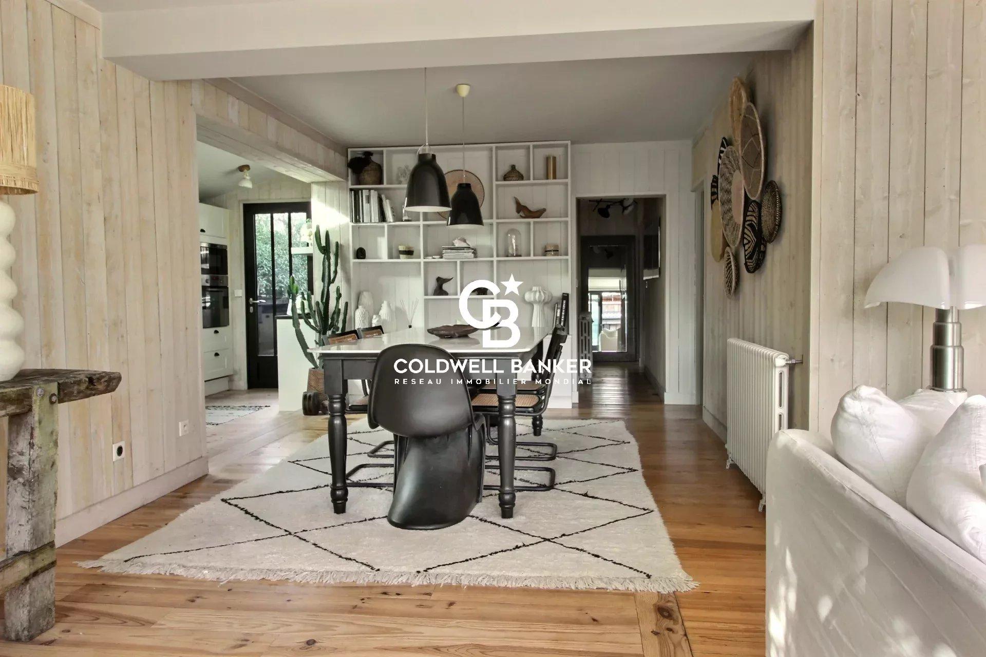 Villa d'exception avec annexe à proximité des plages du Cap-Ferret - Centre