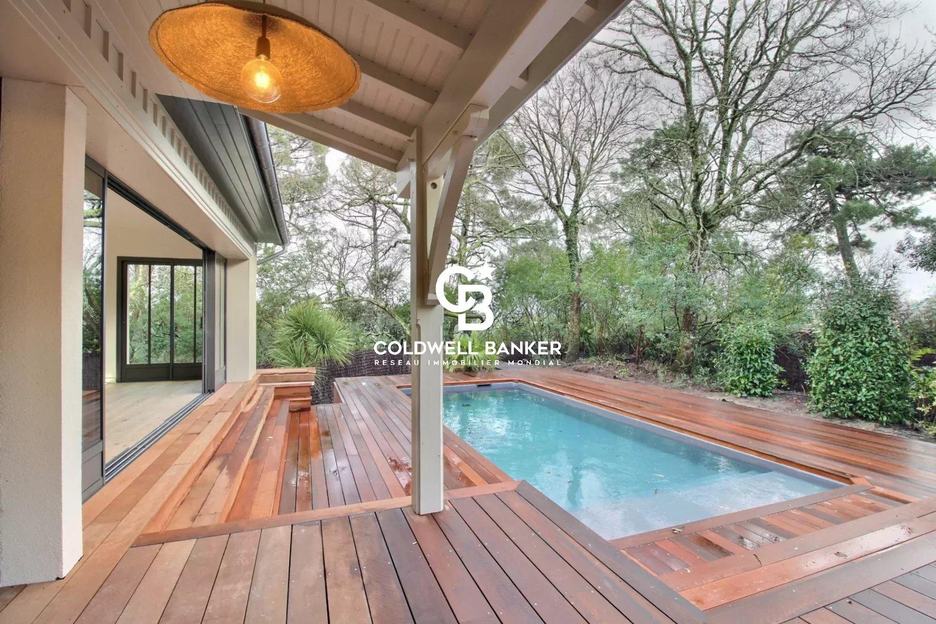 Élégance et raffinement au Pyla, villa de prestige avec piscine et terrasses panoramiques