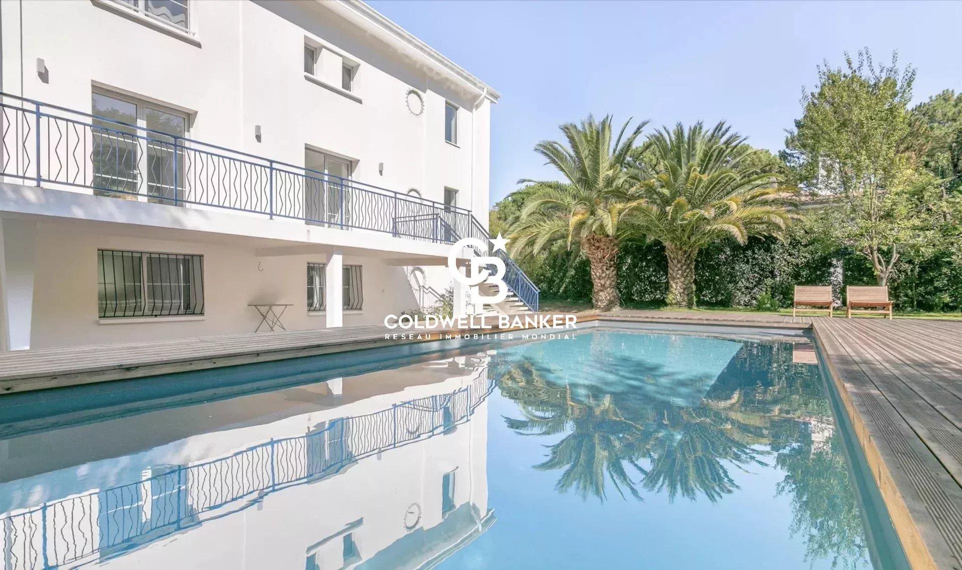 Prestigieuse villa à proximité des plages Pereire – Arcachon