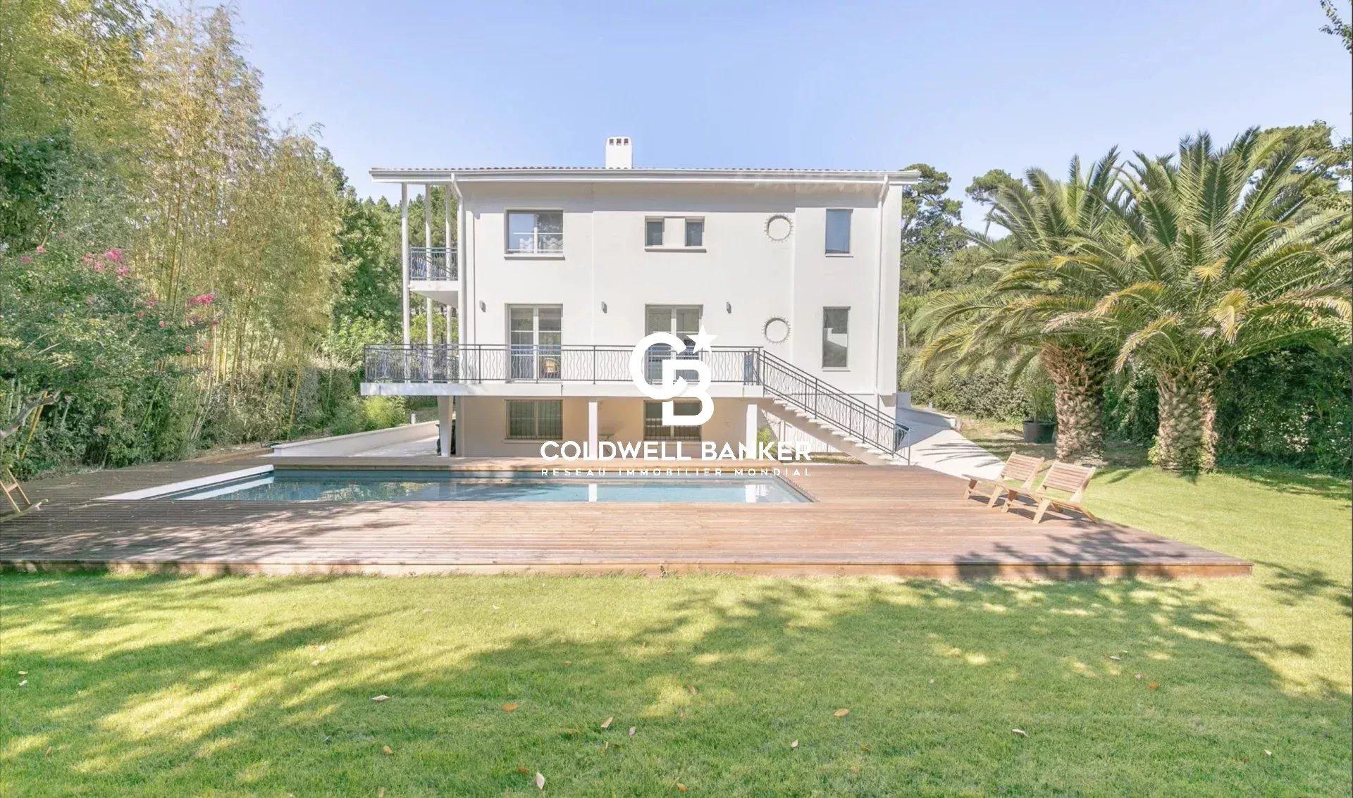 Prestigieuse villa à proximité des plages Pereire – Arcachon