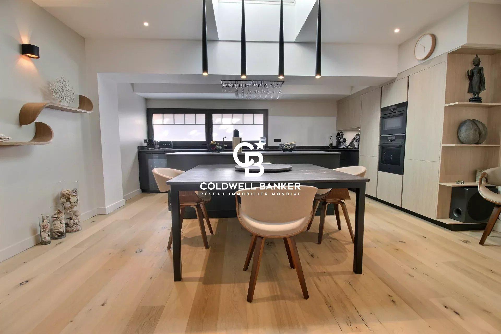 Villa d'exception rénovée au coeur d'Arcachon