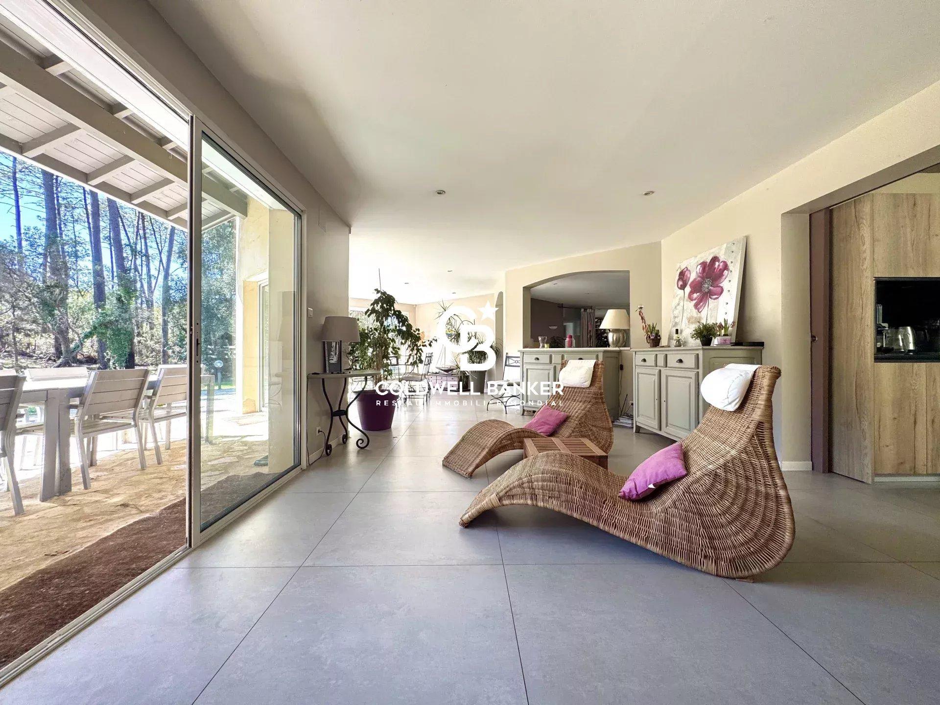 Villa d’exception avec parc paysagé et piscine à Capbreton