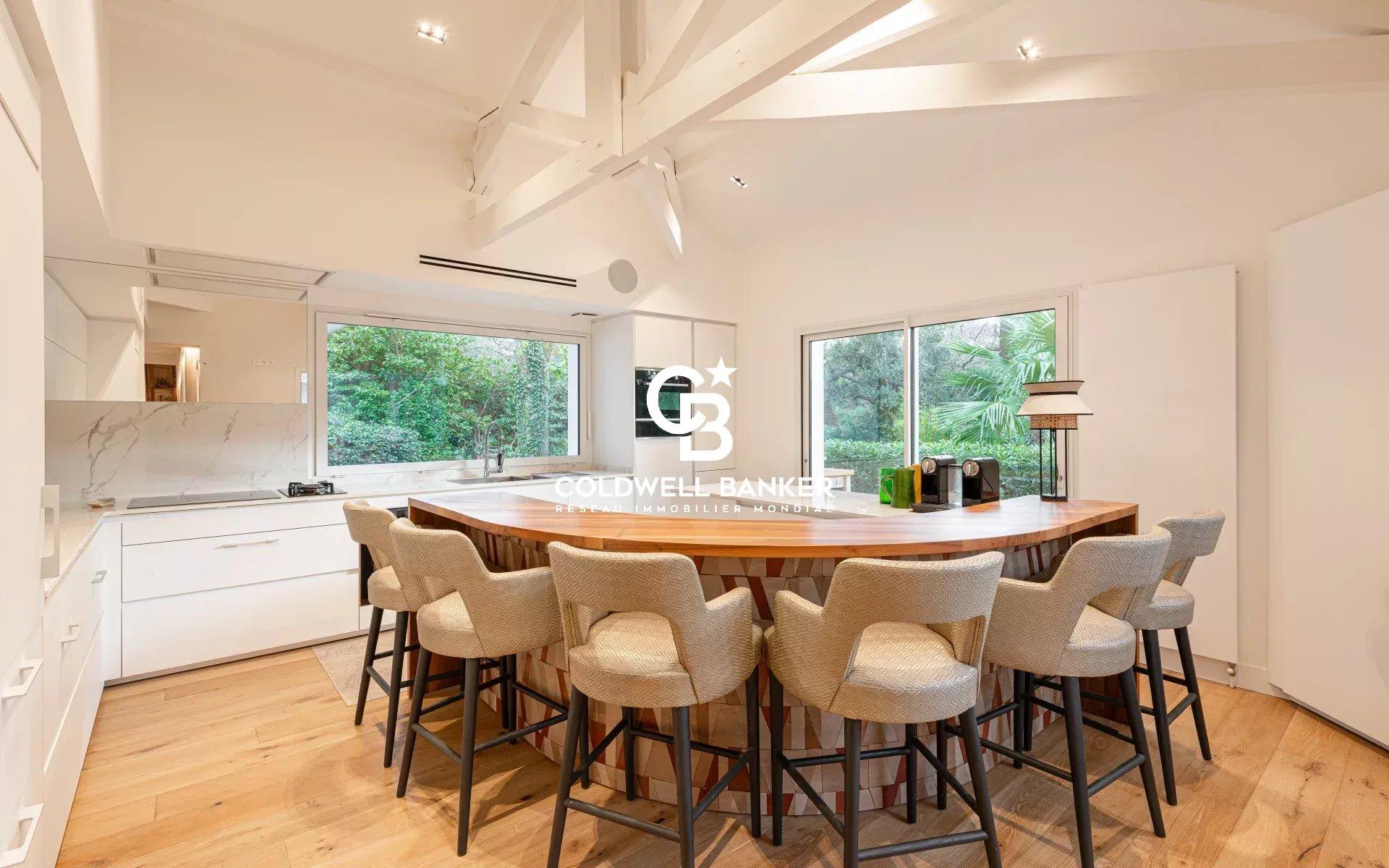 Villa d’exception sur le golf d’Hossegor, élégance et sérénité absolue