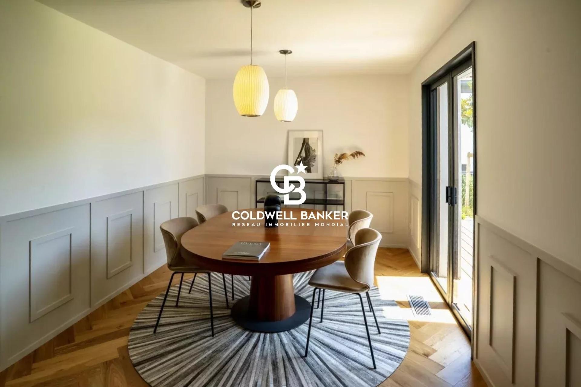 Élégance et prestige à Anglet - villa d’exception avec piscine et jardin paysager