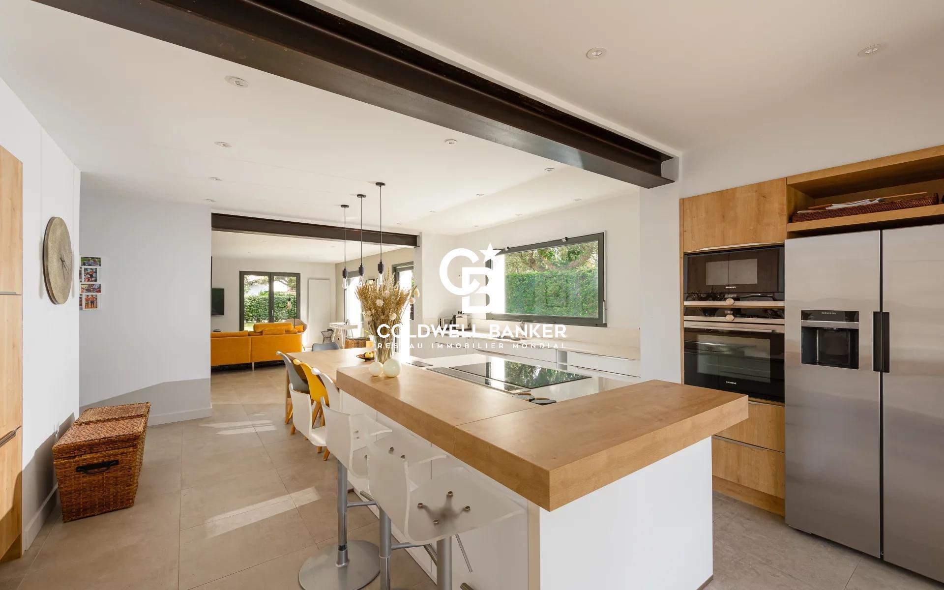 Villa de caractère – entre élégance, confort et emplacement d’exception