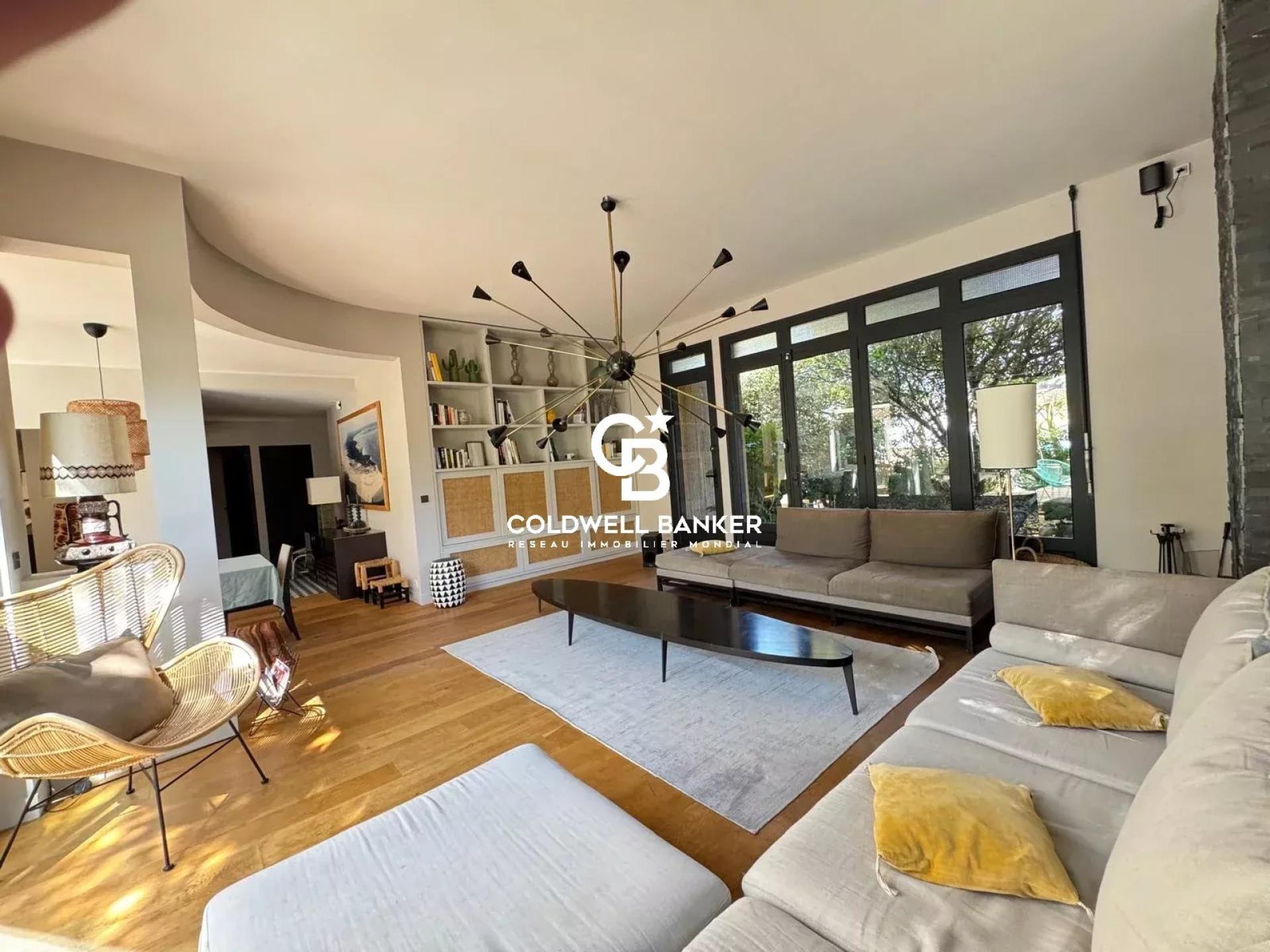 Élégante villa au cœur du Cap Ferret – entre océan et bassin, lumière, raffinement et douceur de vivre