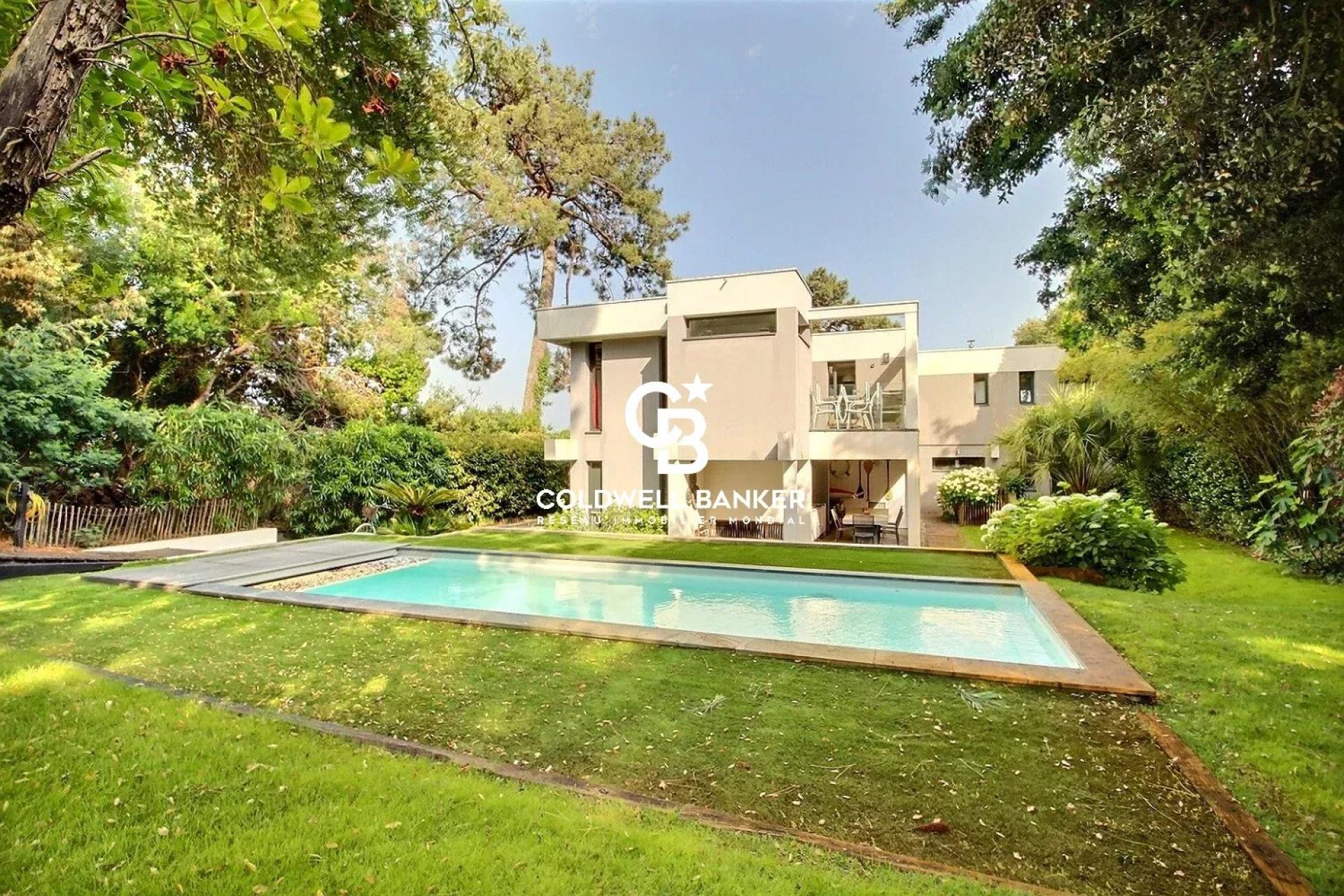 Propriété d'exception vue mer aux portes du Cap-Ferret