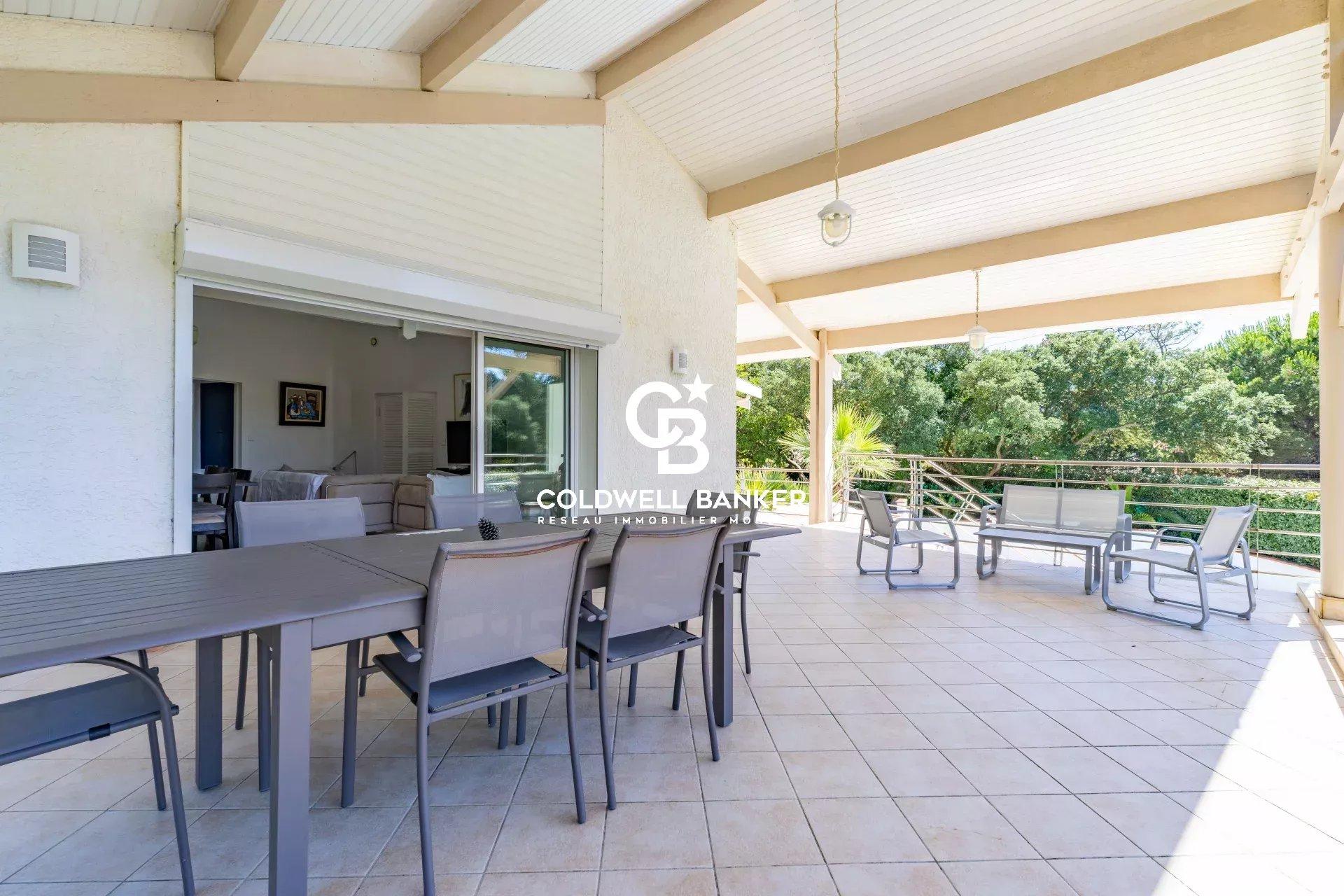 Luxueuse villa entre lac et océan – Hossegor