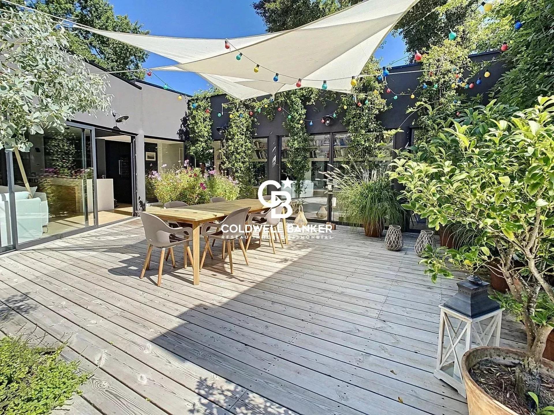 Villa rénovée entre plage et forêt à Pyla-sur-Mer