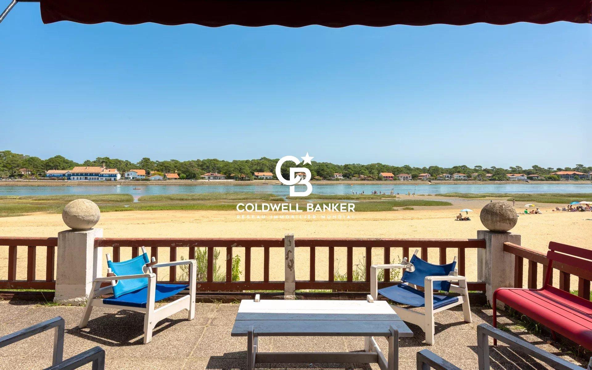 Hossegor – Villa d’exception en première ligne sur le lac, parc paysager et tennis privé