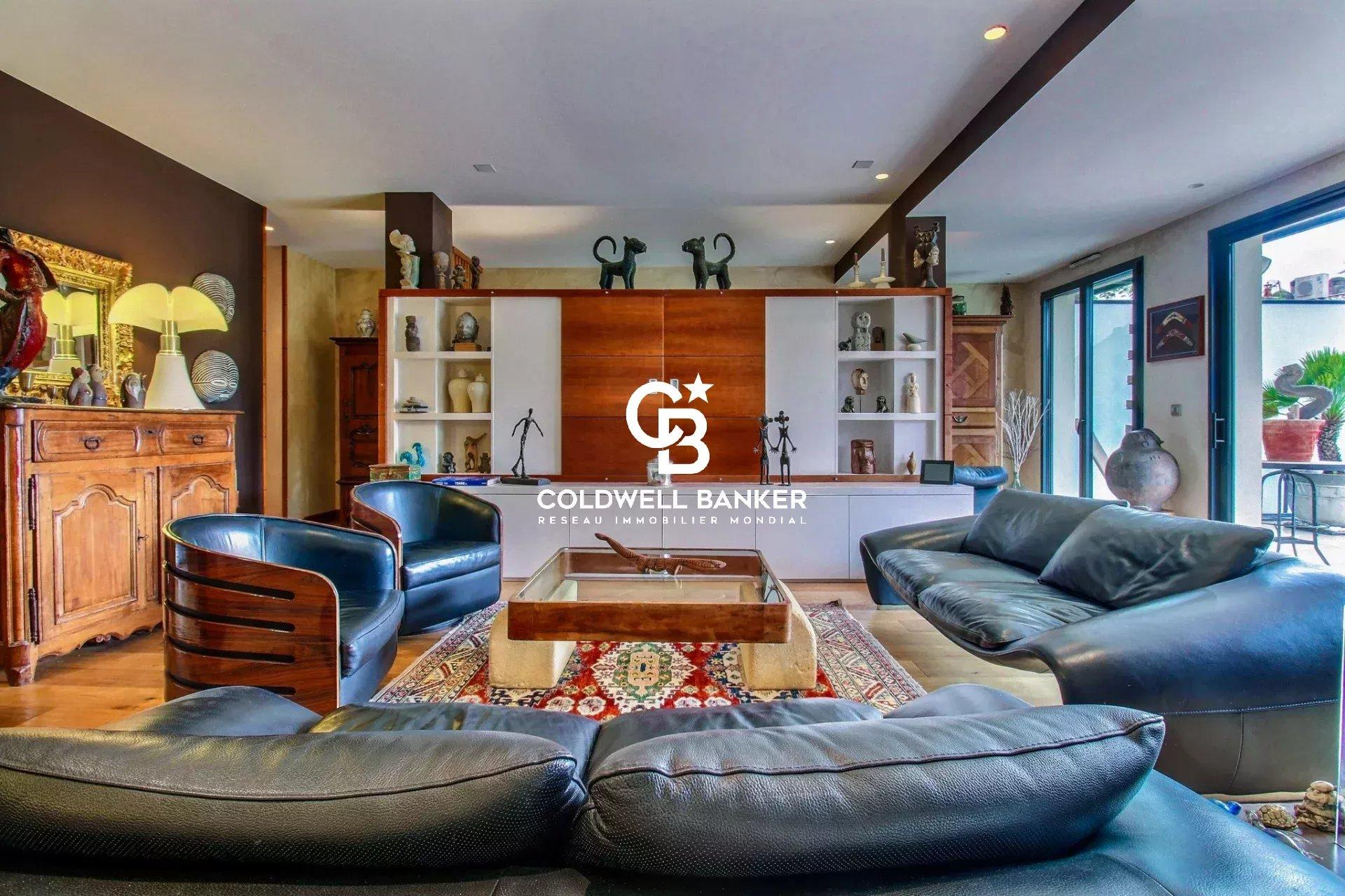 Le raffinement en cœur de ville – appartement avec terrasses, jacuzzi et parkings à Bordeaux Triangle d'or