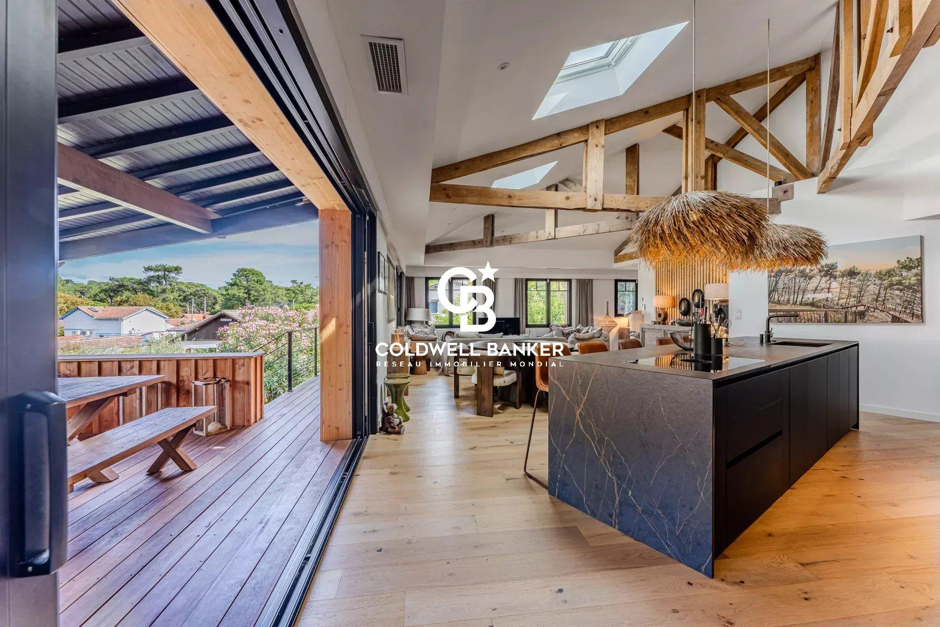 Le Moulleau – villa d’exception rénovée avec piscine chauffée et double garage à 300 m des plages