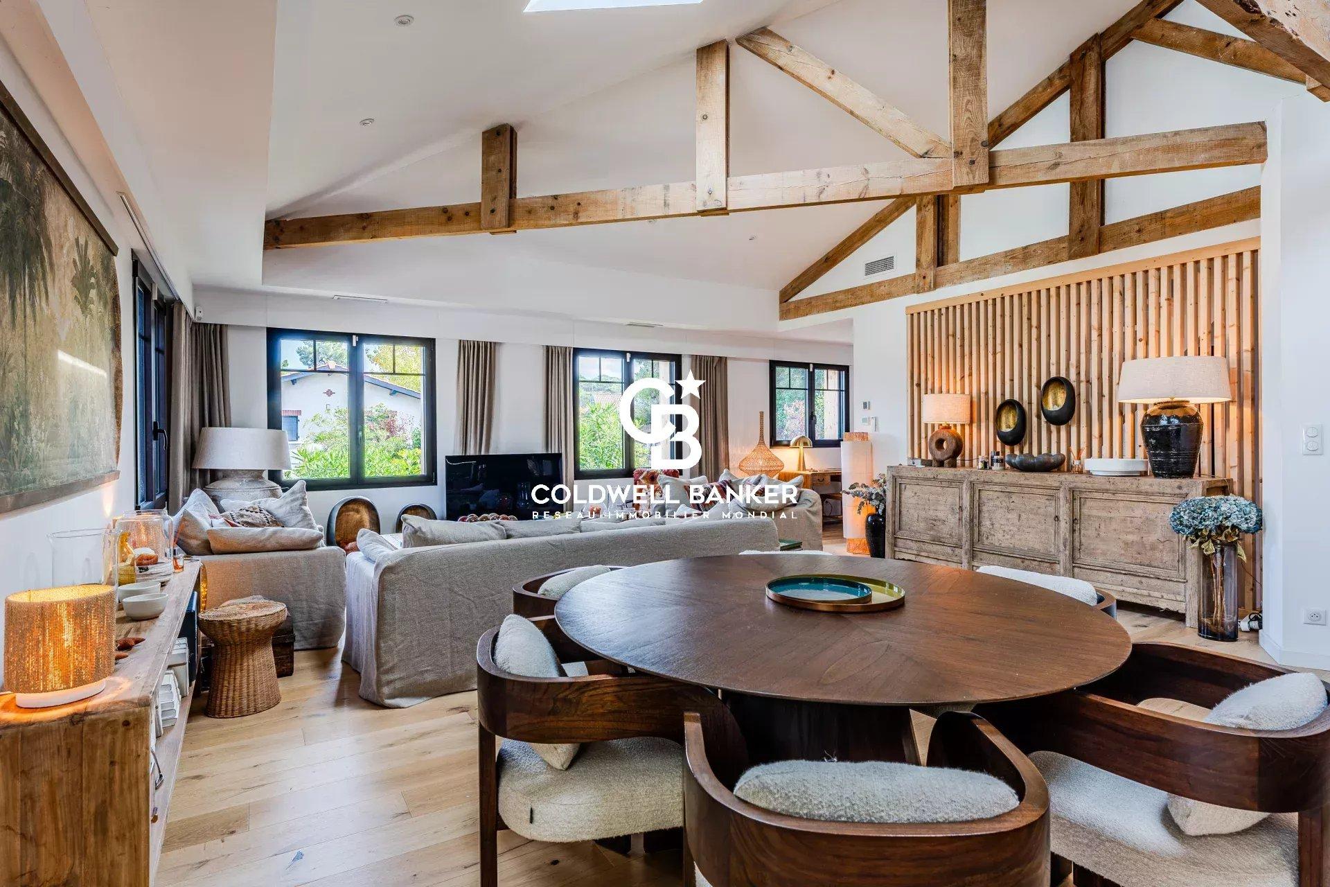 Le Moulleau – villa d’exception rénovée avec piscine chauffée et double garage à 300 m des plages