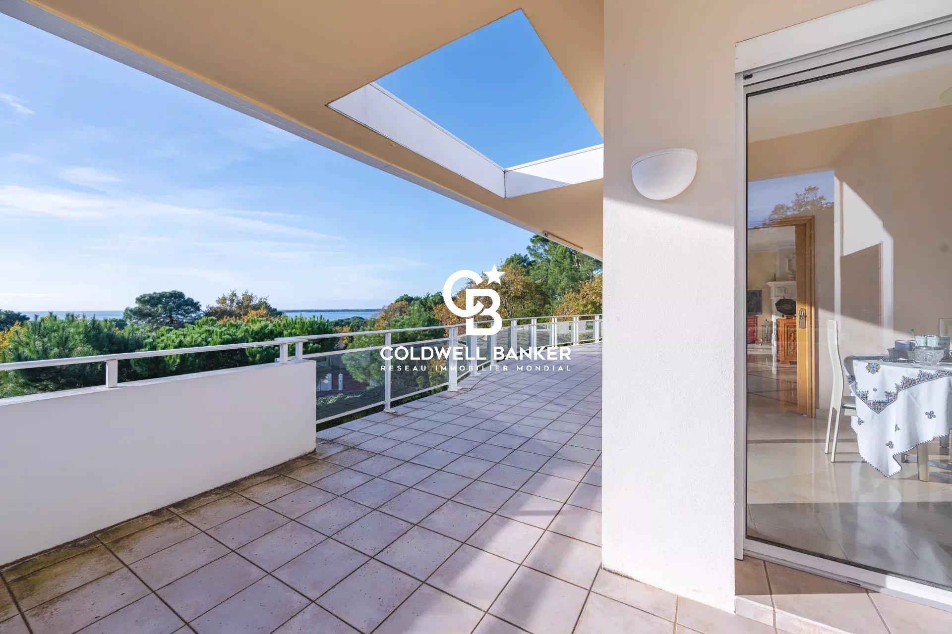 Villa contemporaine d’exception au Pyla avec vue imprenable sur le Bassin d’Arcachon