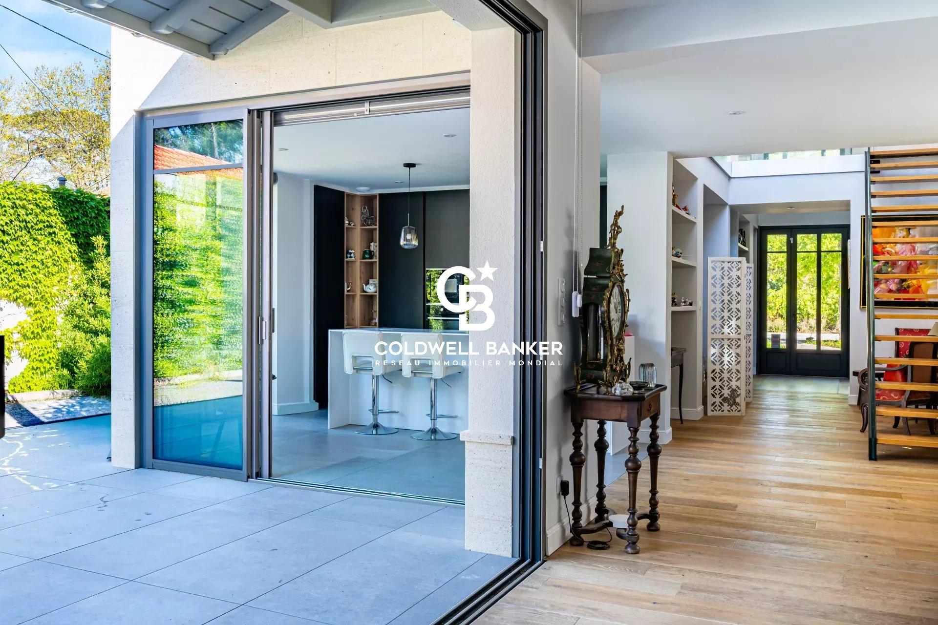 Villa d’architecte à 200 m de la plage Pereire avec piscine et jardin paysager
