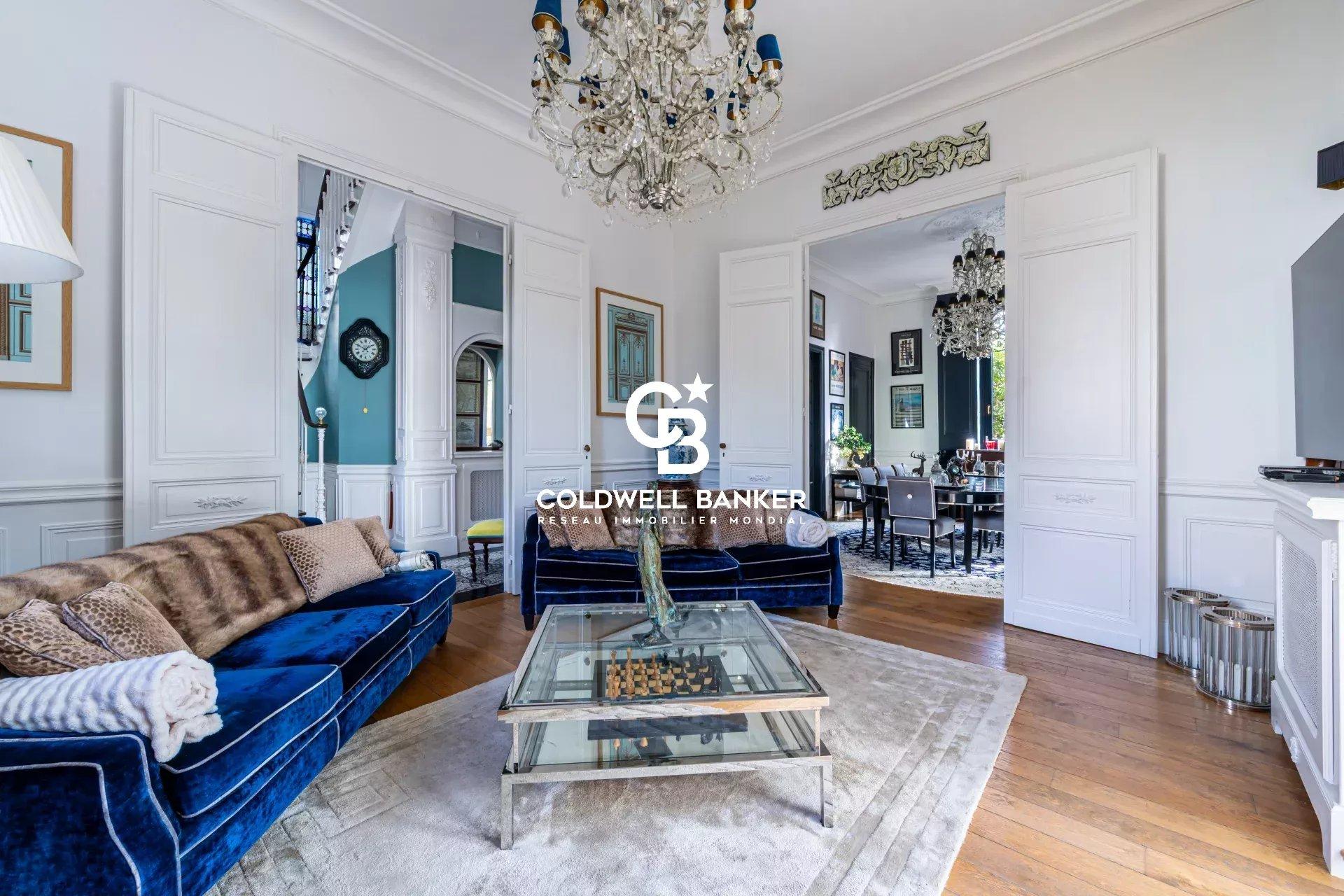 Villa Belle Époque d’exception en Ville d’Hiver – élégance historique, jardin paysager et espace bien-être