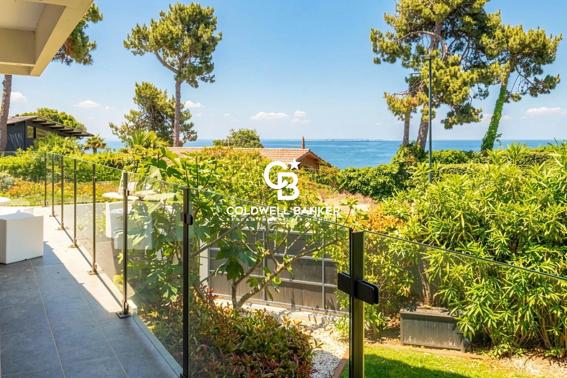 Maison à vendre Lège-Cap-Ferret - villa vue mer 7 chambres avec piscine et terrasses
