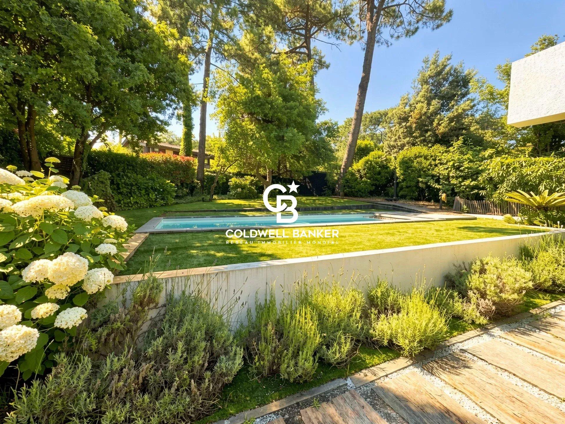 Maison à vendre Lège-Cap-Ferret - villa vue mer 7 chambres avec piscine et terrasses