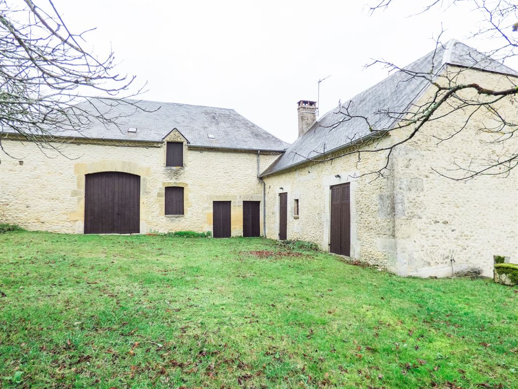 ACHETER UNE FERME DANS LE PERIGORD ENTRE SARLAT ET MONTIGNAC