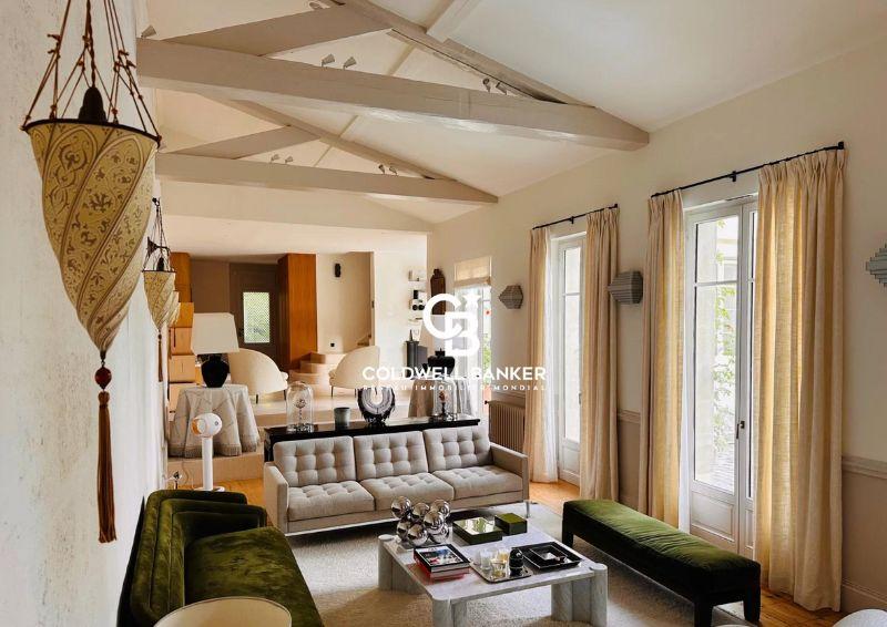 Maison de charme en pierre avec piscine et garage à Bordeaux Caudéran Centre