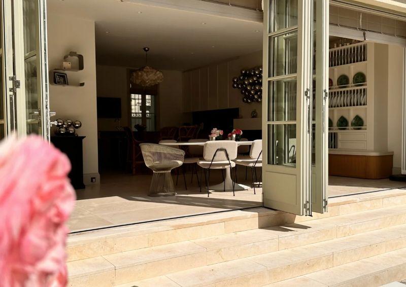 Maison de charme en pierre avec piscine et garage à Bordeaux Caudéran Centre