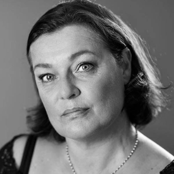 Cécile RENAUD-SALIS